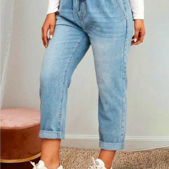SHEIN Light Blue Boyfriend Jeans - Picture 7 of 9